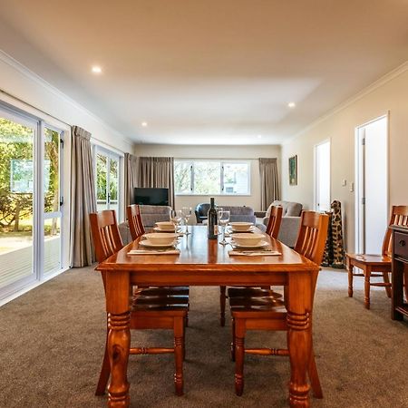 Number Six - Oneroa Holiday Home Luaran gambar